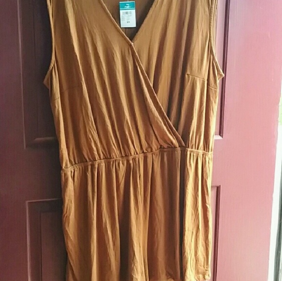 Rue + Pants - NWT Rue+ Womens Plus Size 2X Romper 💜 Super Cute!